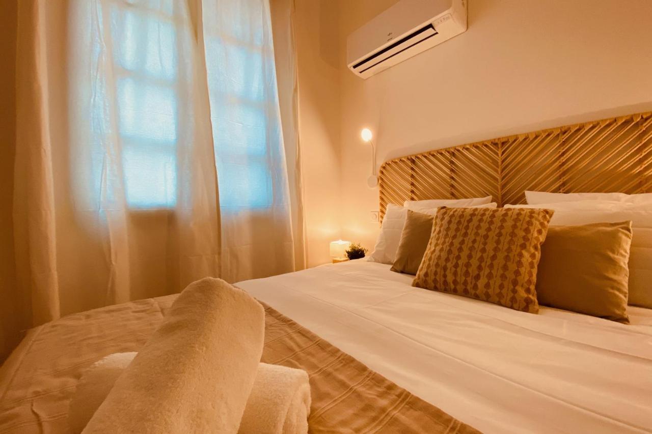 La Terra Nostra - Townhouse - Swimming Pool Villa นีมส์ ภายนอก รูปภาพ