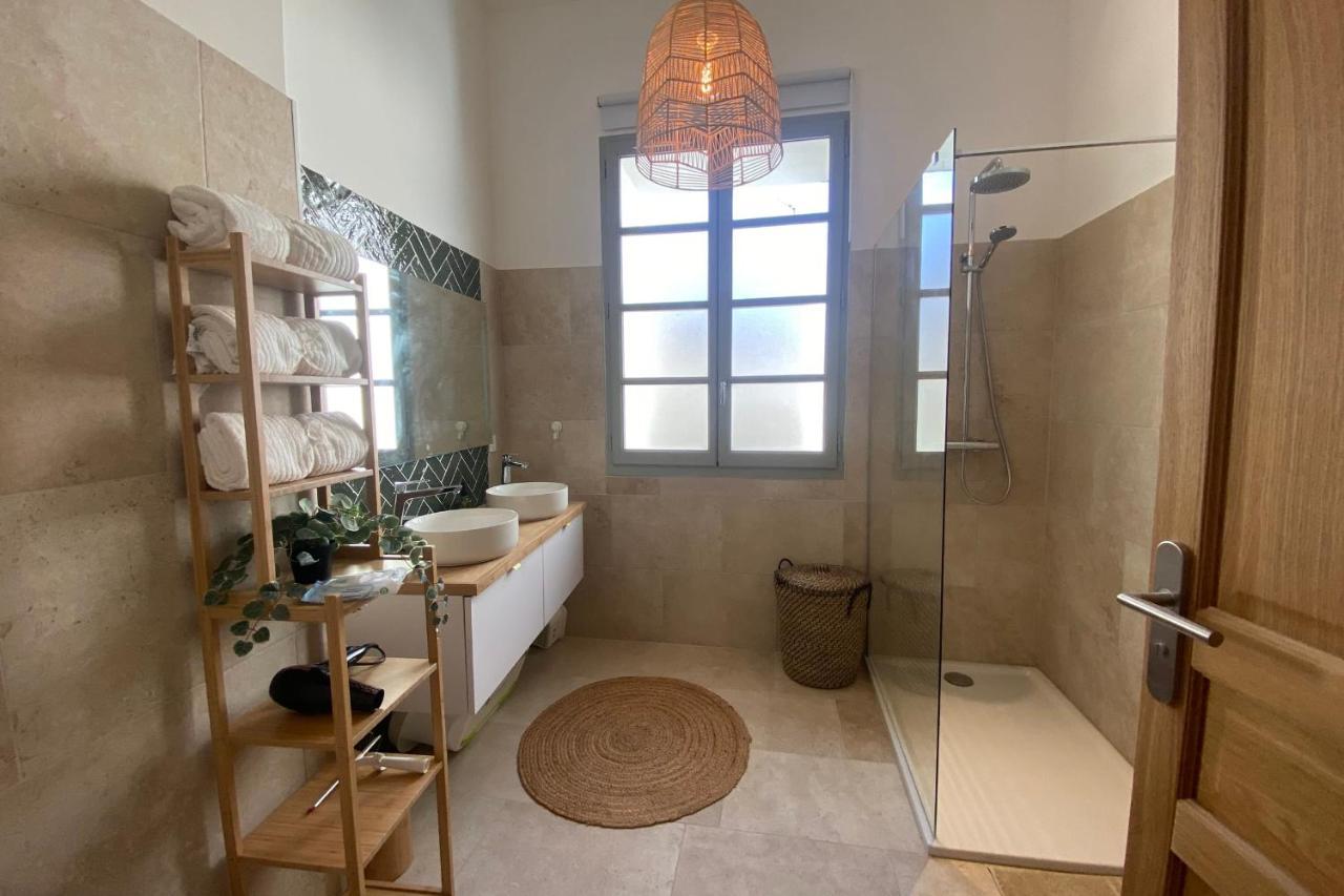 La Terra Nostra - Townhouse - Swimming Pool Villa นีมส์ ภายนอก รูปภาพ