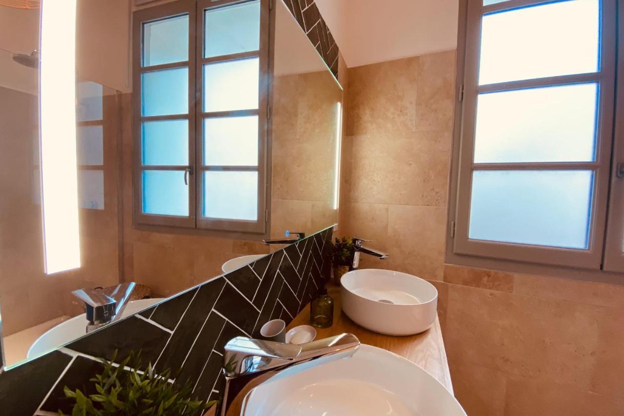 La Terra Nostra - Townhouse - Swimming Pool Villa นีมส์ ภายนอก รูปภาพ